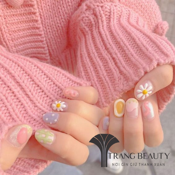 Mẫu nail cúc họa mi dịu dàng, nghệ thuật