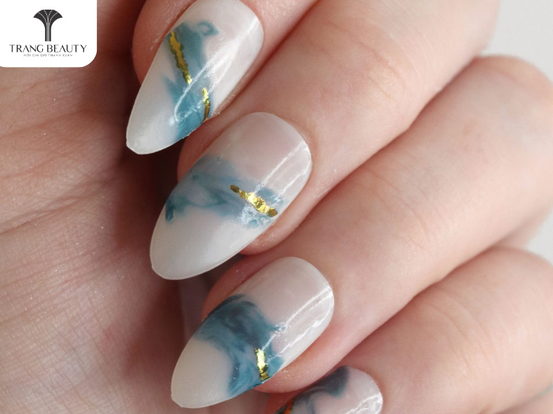 Bộ nail đi biển hoạ tiết sóng biển