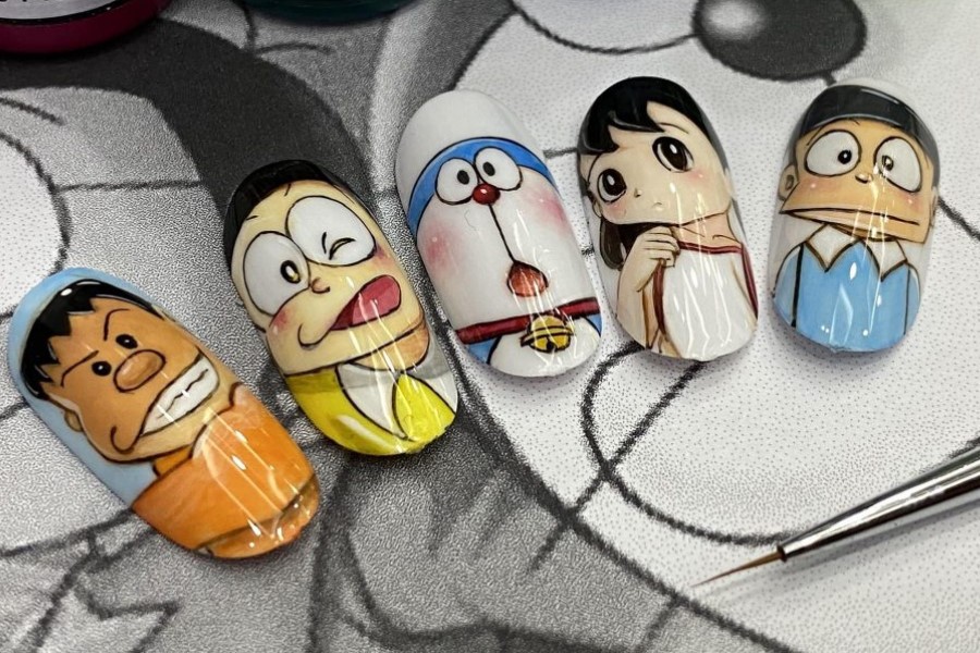 Các bước vẽ nail mèo ú Doraemon