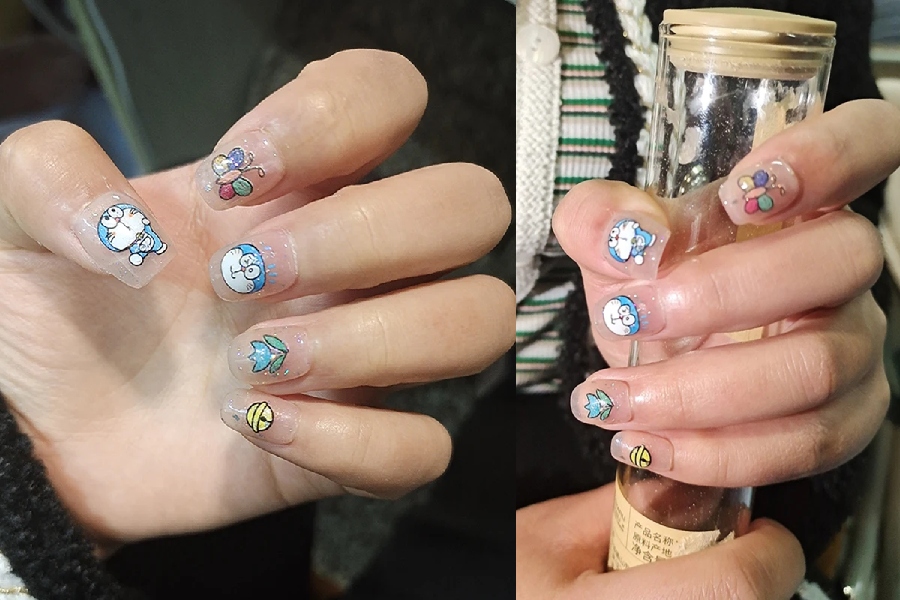 Nhẹ nhàng trang trí nail Doraemon với tone pastel và sặc sỡ