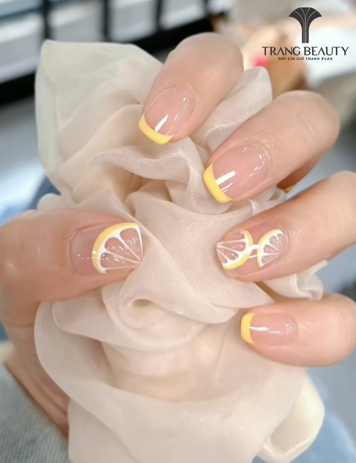 Nail móng ngắn cute dễ chăm sóc