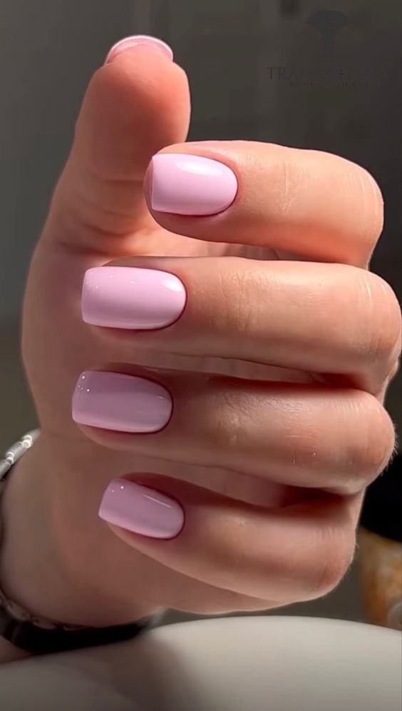 Mẫu nail cute ngắn 