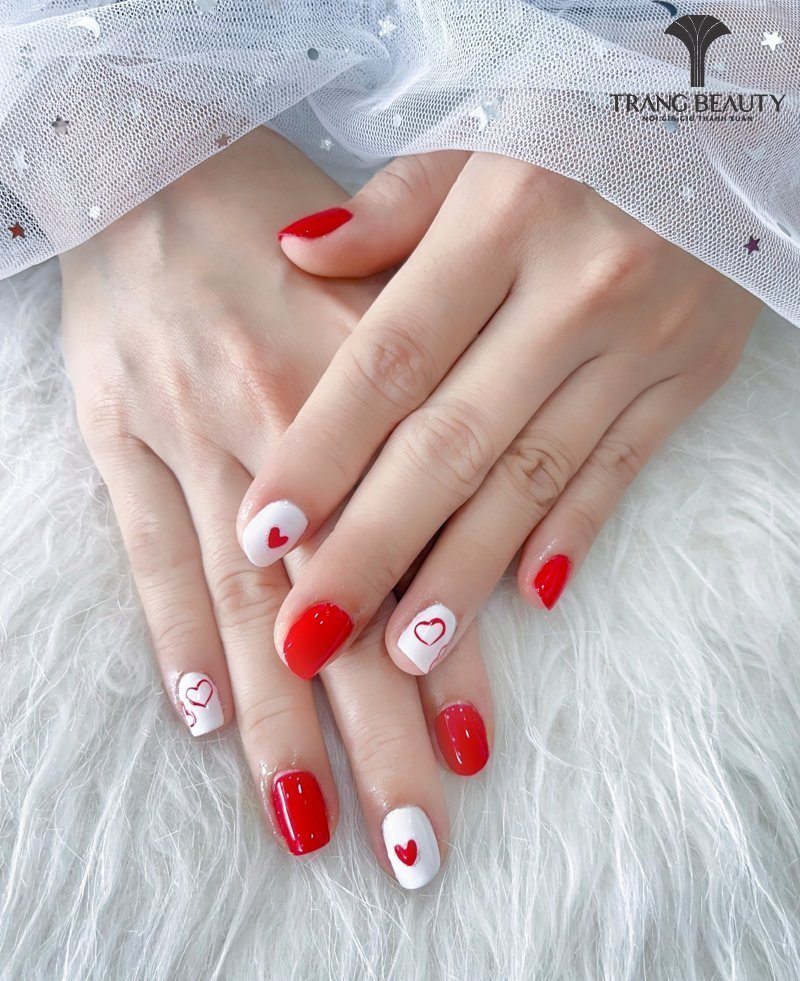 Mẫu nail cute ngắn sáng tạo