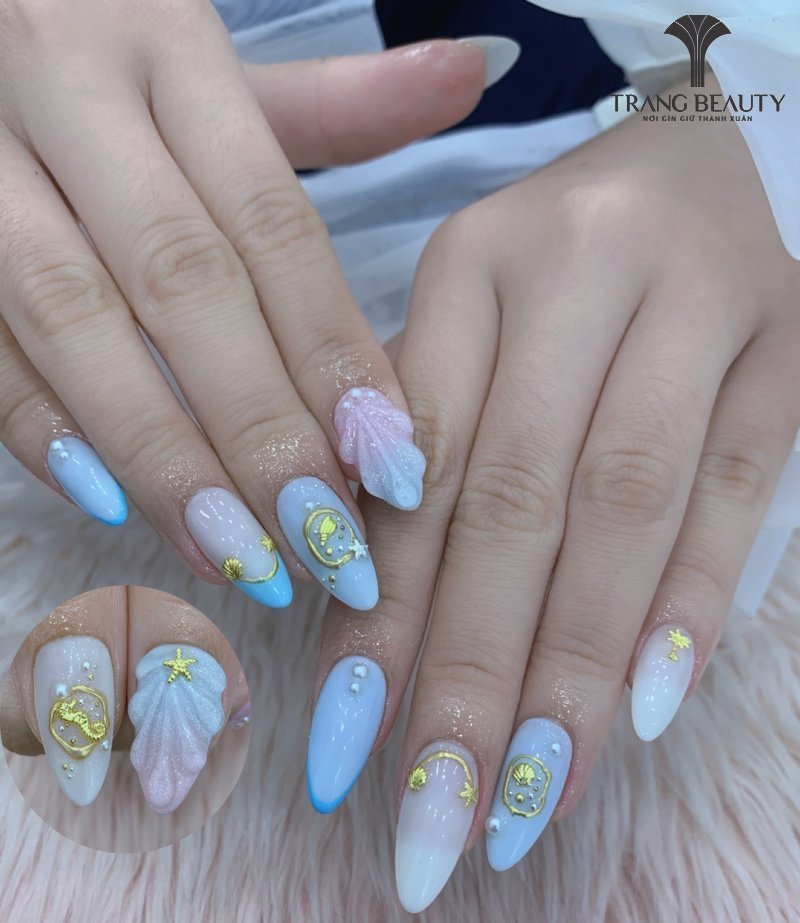 Kiểu nail móng ngắn phối màu sặc sỡ